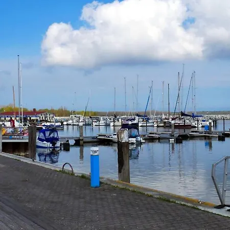 Apartment Wohnen Im Hafen Von Barth Mit Gemuetlicher Terrasse *